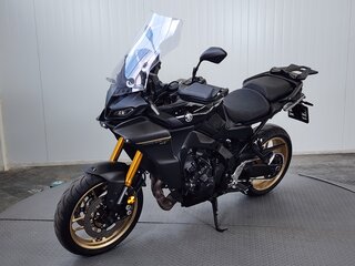 2023 Yamaha MT-09 Tracer (FJ-09), чёрный, 1189000 рублей, вид 4