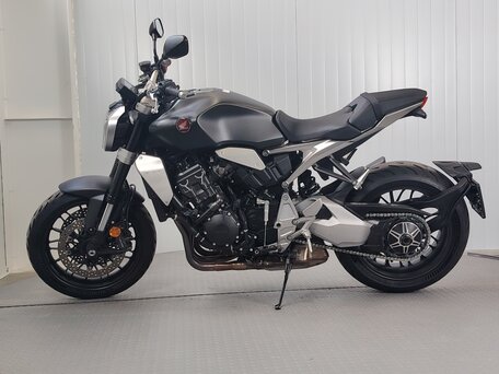 2022 Honda CB 1000R, чёрный, 1250000 рублей, вид 5