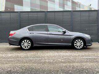 2013 Honda Accord IX, серый, 1899999 рублей, вид 4