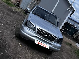 1999 Mercedes-Benz M-Класс 320 I (W163), серебристый, 500000 рублей, вид 2