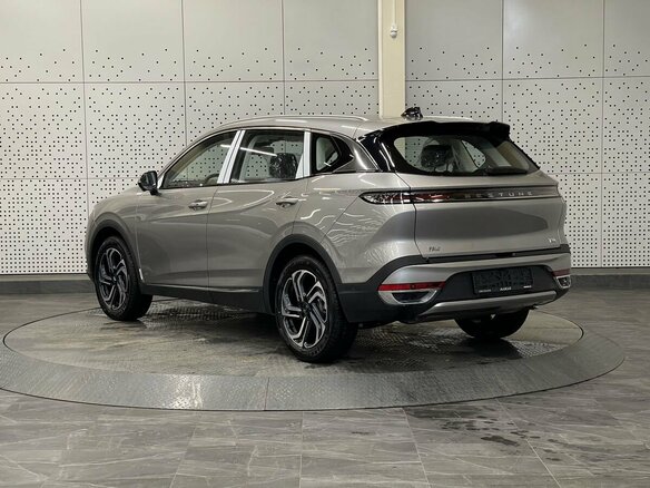2025 Bestune T90 I, серый, 4181000 рублей - вид 4