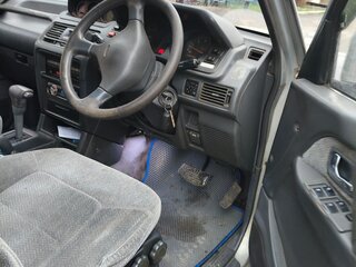 1991 Mitsubishi Pajero II, серый, 650000 рублей, вид 5