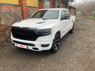 2019 Dodge RAM Crew Cab IV (DS/DJ), белый, 4600000 рублей, вид 5
