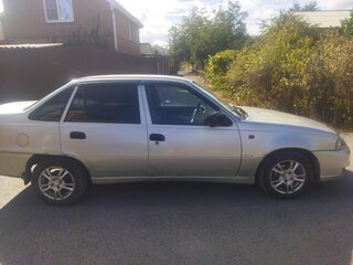 2008 Daewoo Nexia I Рестайлинг, серебристый, 180000 рублей, вид 3