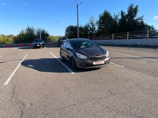 2012 Kia Ceed II, коричневый, 950000 рублей, вид 3