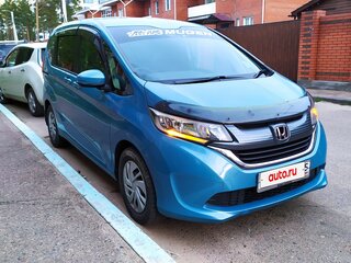 2017 Honda Freed+ II, синий, 1300000 рублей, вид 2