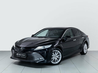 2020 Toyota Camry VIII (XV70), чёрный, 2435000 рублей, вид 1