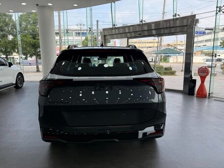 2026 Kia Sportage V Рестайлинг, серый, 3970000 рублей, вид 4