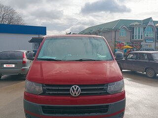 2010 Volkswagen Caravelle T5 Рестайлинг, красный, 1750000 рублей, вид 3