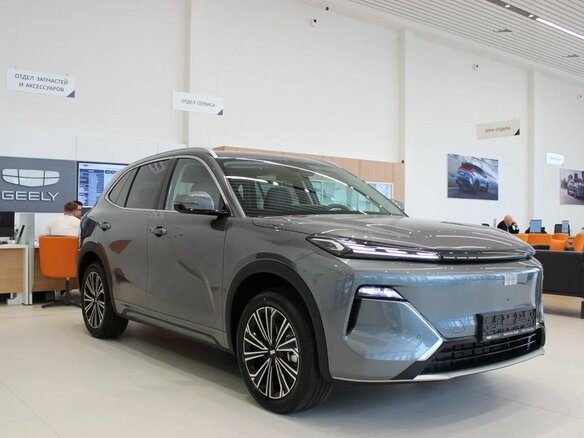 2026 Geely EX5 Гибрид EM-R, серый - вид 2