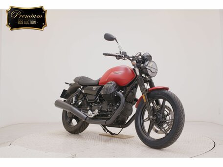 2023 Moto Guzzi V 7, красный, 860000 рублей, вид 2