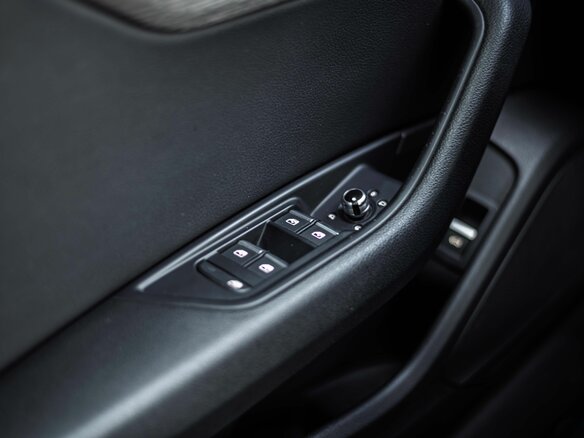 2018 Audi A4 allroad V (B9), чёрный, 2999000 рублей - вид 10