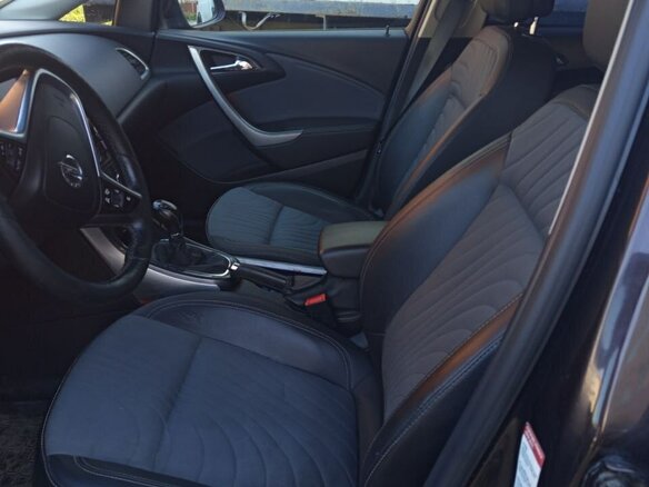 2013 Opel Astra J Рестайлинг, коричневый, 670000 рублей - вид 5
