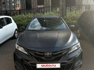 2018 Toyota Camry VIII (XV70), синий, 3200000 рублей, вид 2