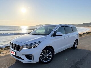 2019 Kia Carnival III, белый, 2850000 рублей, вид 1