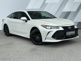 2021 Toyota Avalon V, белый, 2498000 рублей, вид 3