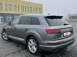 2015 Audi Q7 II (4M), серый, 2580000 рублей, вид 5