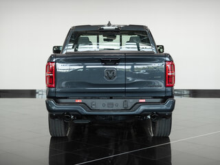 2026 Ram 1500 Crew Cab V Рестайлинг, синий, 9690000 рублей, вид 5