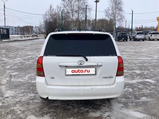 2002 Toyota Corolla Fielder IX (E120, E130), белый, 600000 рублей, вид 4