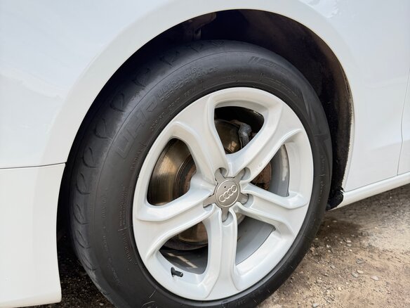 2013 Audi A5 I (8T) Рестайлинг, белый, 1500000 рублей - вид 5