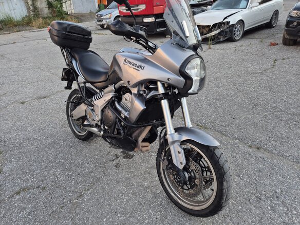 2007 Kawasaki Versys 650, серебристый, 380000 рублей