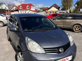 2011 Nissan Note I Рестайлинг, серый, 715000 рублей, вид 3