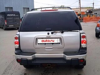 2005 Chevrolet TrailBlazer EXT I Рестайлинг, серебристый, 750000 рублей, вид 2