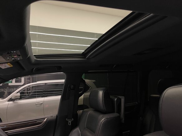 2018 Lexus LX 570 III Рестайлинг 2, белый - вид 17