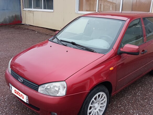 2010 Lada (ВАЗ) Kalina I, красный