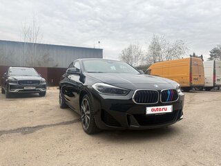 2021 BMW X2 sDrive18i I (F39), чёрный, 3750000 рублей, вид 2