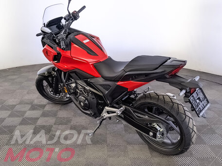 2025 Honda NC 750X, красный, 1499900 рублей, вид 5