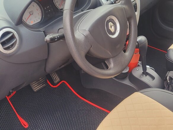 2012 Renault Logan I Рестайлинг, чёрный, 400000 рублей - вид 6