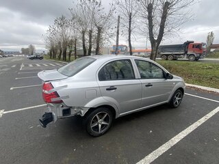 2011 Chevrolet Aveo I Рестайлинг, серый, 250000 рублей, вид 3