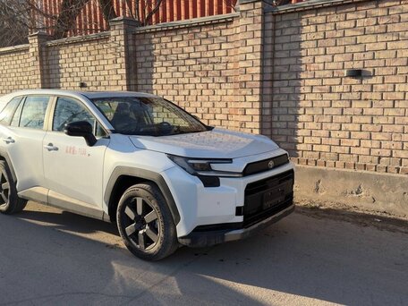 2026 Toyota RAV4 VI (XA60), белый, 4150000 рублей, вид 4