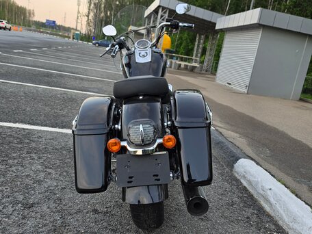 2011 Harley-Davidson Dyna Switchback, чёрный, 939000 рублей, вид 3