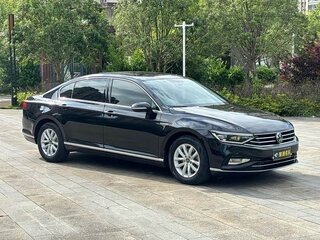 2022 Volkswagen Passat B8 Рестайлинг, чёрный, 1670000 рублей, вид 3