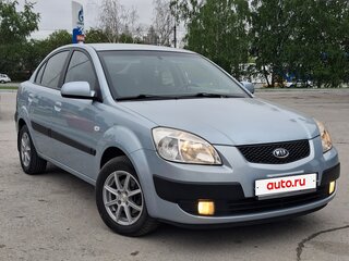 2007 Kia Rio II, серебристый, 625000 рублей, вид 3
