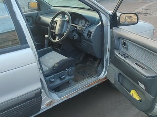 1997 Mitsubishi Chariot II, серебристый, 130000 рублей, вид 5