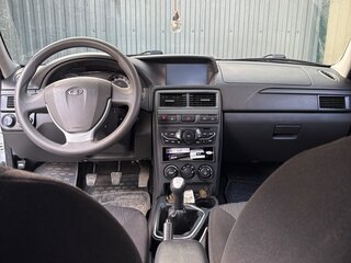 2014 Lada (ВАЗ) Priora I Рестайлинг, белый, 650000 рублей, вид 4
