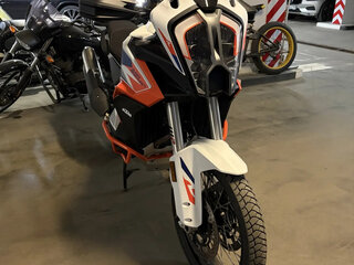 2023 KTM 1290 Super Adventure R, белый, 1650000 рублей, вид 3