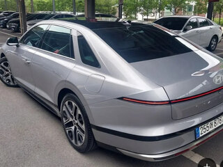 2023 Hyundai Grandeur VII, серебристый, 4179081 рублей, вид 3
