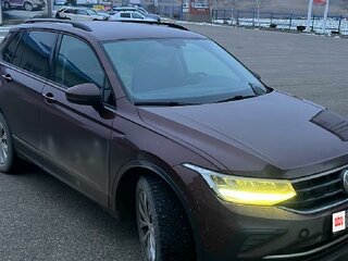 2021 Volkswagen Tiguan L II Рестайлинг (China Market), коричневый, 2555500 рублей, вид 2