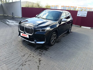2023 BMW X1 28i xDrive III (U11/U12), чёрный, 2989606 рублей, вид 2