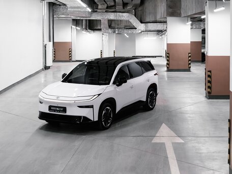 2026 Toyota bZ3X 58.3 kWh, белый, 2889000 рублей, вид 2