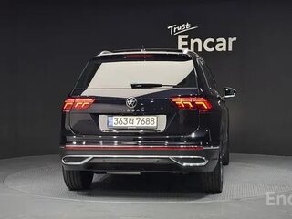 2022 Volkswagen Tiguan Allspace II Рестайлинг, чёрный, 3500000 рублей, вид 4