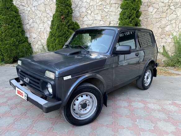 2019 Lada (ВАЗ) 2121 (4x4) I Рестайлинг, серый, 620000 рублей - вид 2