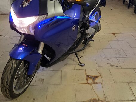2012 Honda VFR 1200, синий, 850000 рублей, вид 2