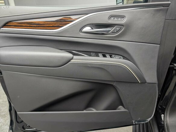 2022 Cadillac Escalade V, чёрный, 8849000 рублей - вид 5