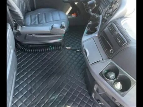 2013 Mercedes-Benz Actros, красный, 5700000 рублей, вид 4