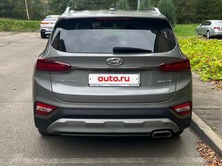 2019 Hyundai Santa Fe IV, серый, 4200000 рублей, вид 5